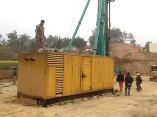 彝良如何判断水冷式机油散热器密封件是否需要更换?
